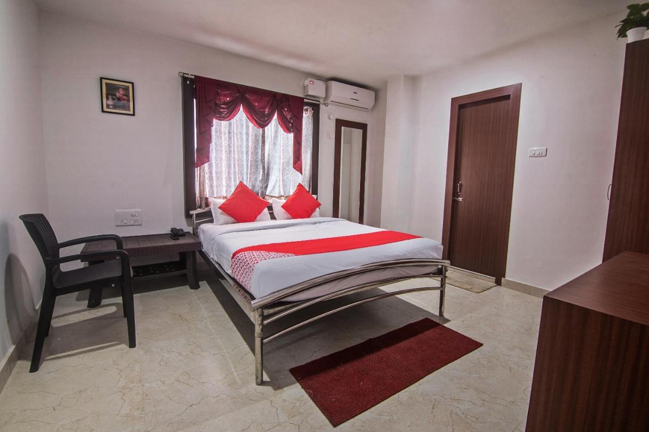 Oyo 14431 Sai Nivas Hotel Гувахати Екстериор снимка