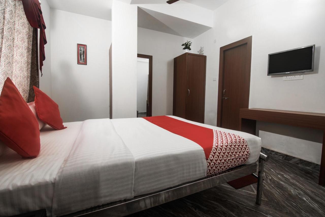 Oyo 14431 Sai Nivas Hotel Гувахати Екстериор снимка